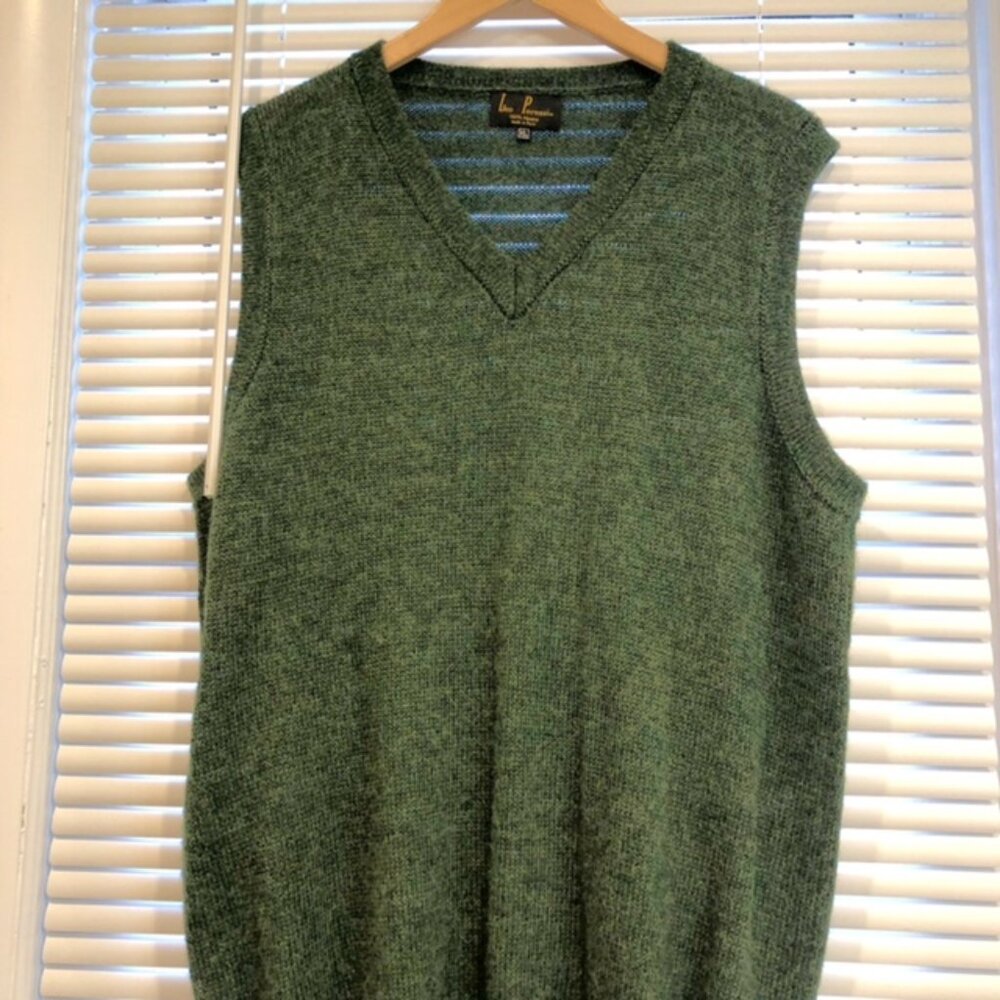 Leo Peressi 100% Alpaca V-Neck Vest Pre-Owned.
